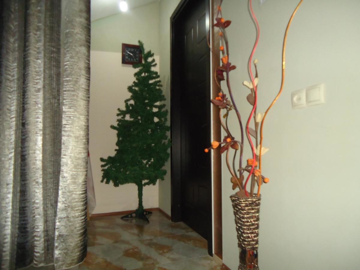 Гостевой дом Guest House R&T Тбилиси-14