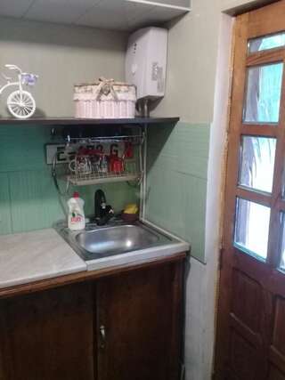 Гостевой дом Guest House R&T Тбилиси Номер-студио с кроватью размера "king-size"-4