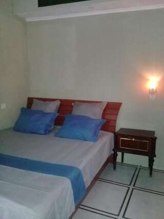 Гостевой дом Guest House R&T Тбилиси Номер-студио с кроватью размера "king-size"-11